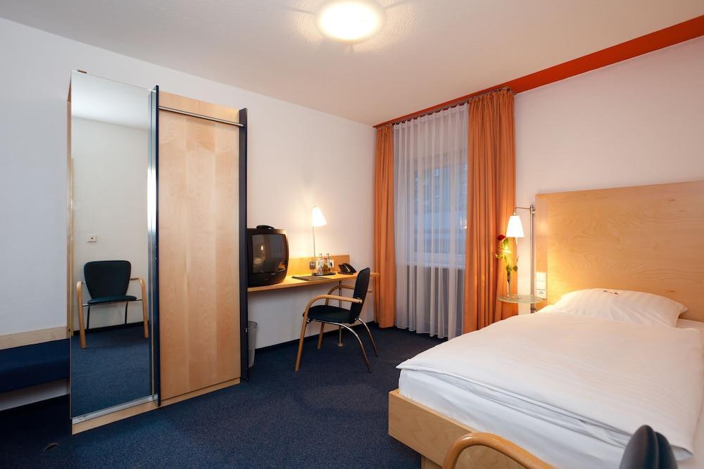Hotel Elite Karlsruhe Zewnętrze zdjęcie